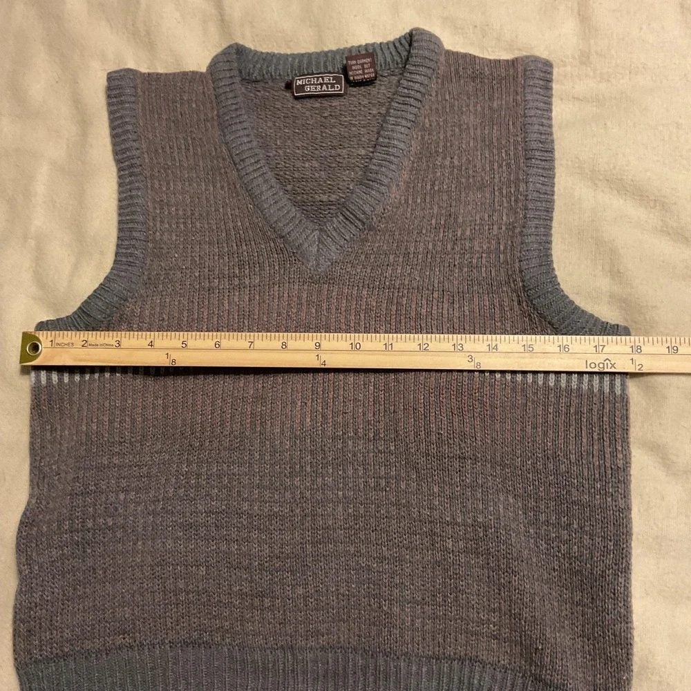 Michael Gerald Sweater Vest Mens Large Gray Striped V Neck Knit Pullover Classic